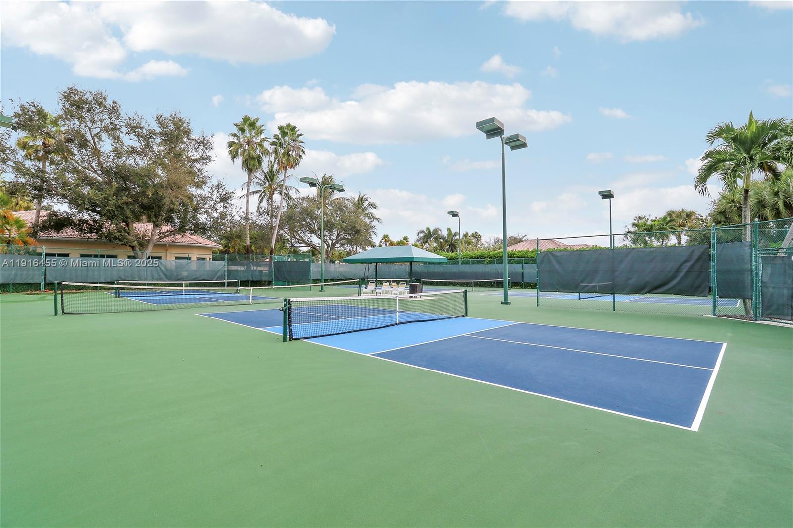 1349 Saint Lawrence Dr Palm Beach Gardens, FL 33410