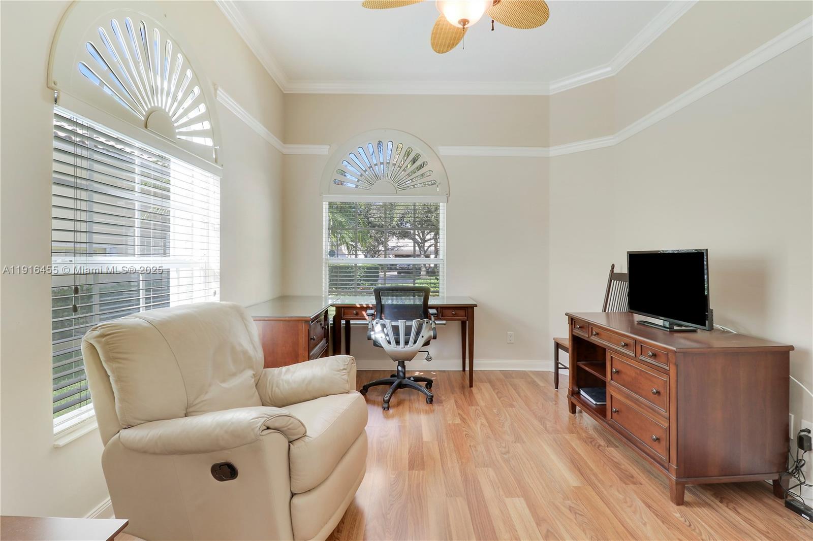 1349 Saint Lawrence Dr Palm Beach Gardens, FL 33410