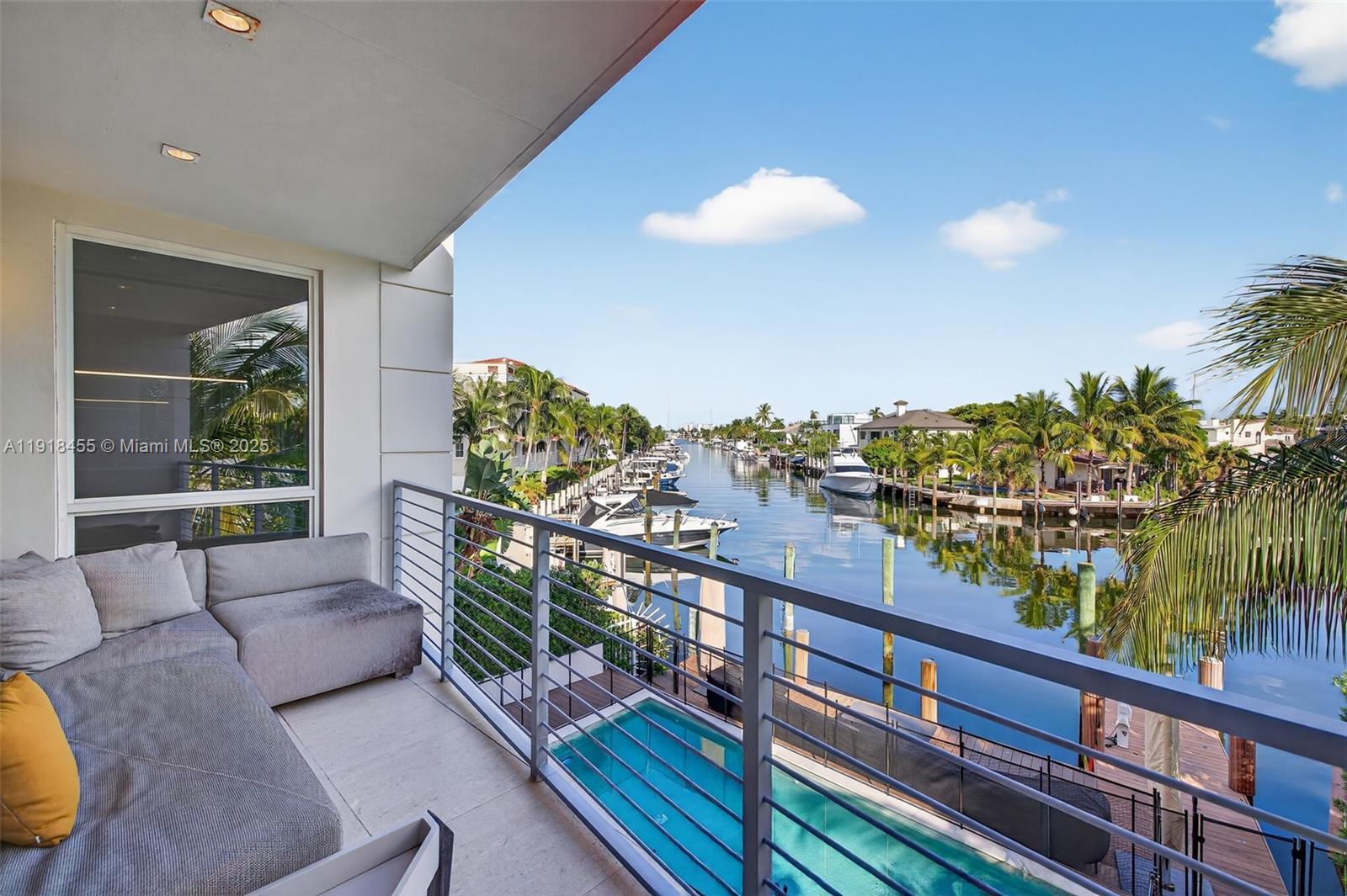 Undisclosed Address Fort Lauderdale, FL 33316