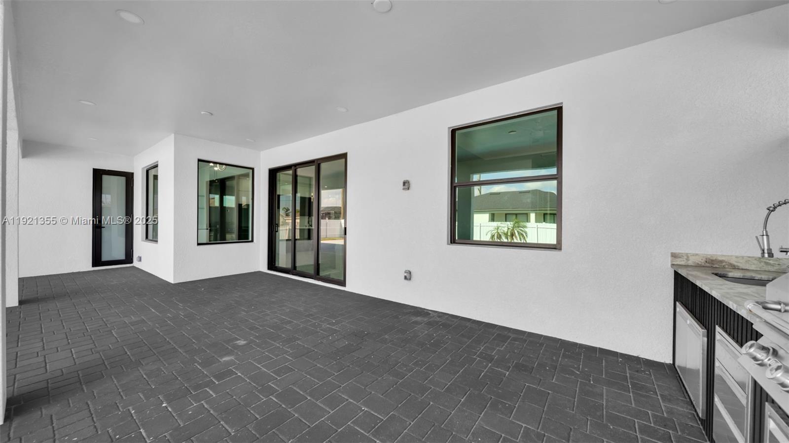 1451 sw Embers Ter Cape Coral, FL 33991