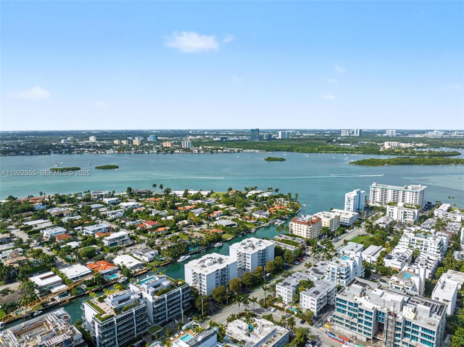 10000 W Bay Hbr Dr #303 Bay Harbor Islands, FL 33154