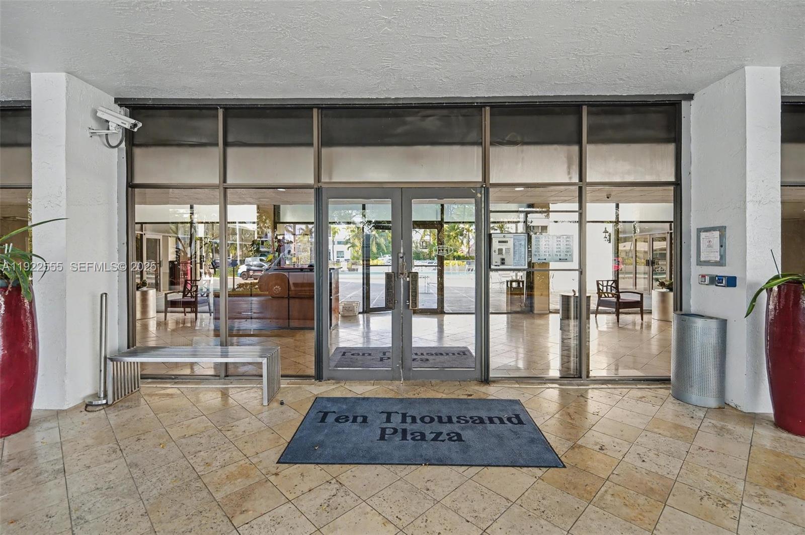 10000 W Bay Hbr Dr #303 Bay Harbor Islands, FL 33154