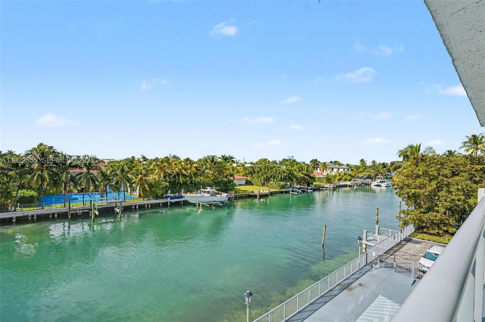 10000 W Bay Hbr Dr #303 Bay Harbor Islands, FL 33154