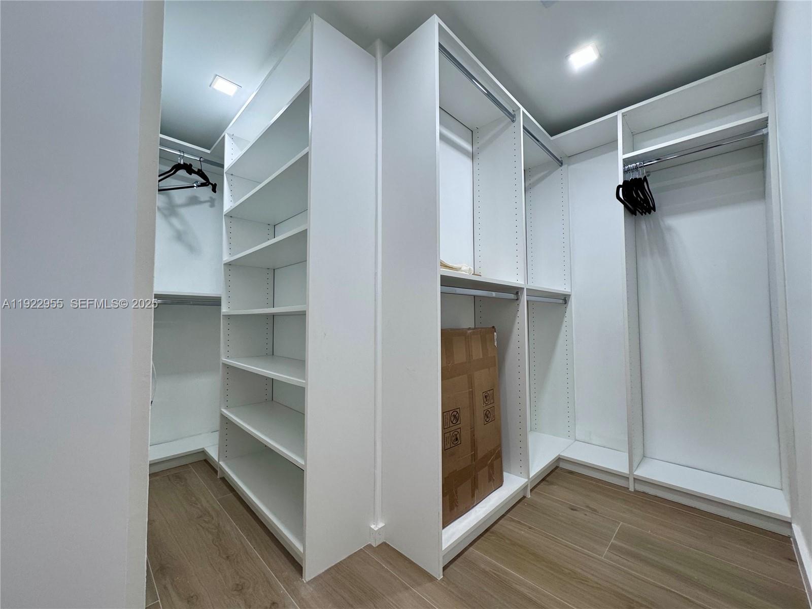 10230 Collins Ave #102 Bal Harbour, FL 33154