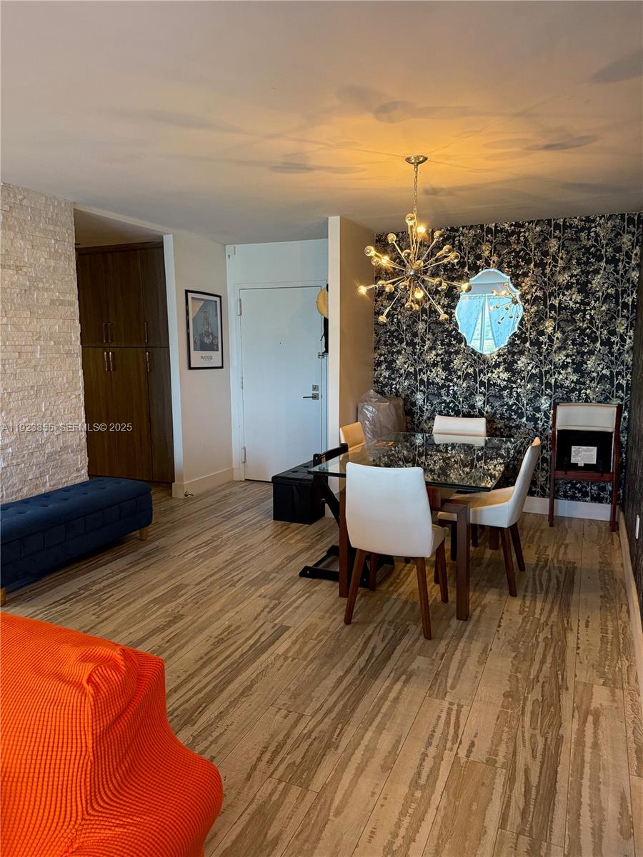 5750 Collins Ave #11D Miami Beach, FL 33140