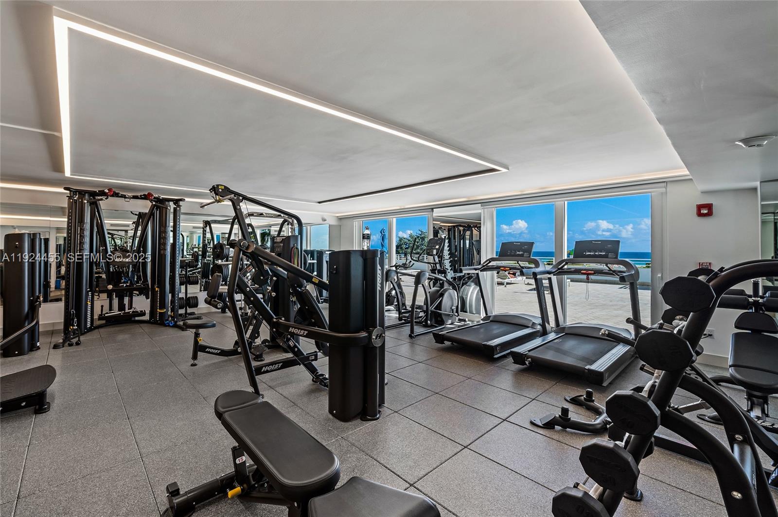 Undisclosed Address Miami Beach, FL 33139