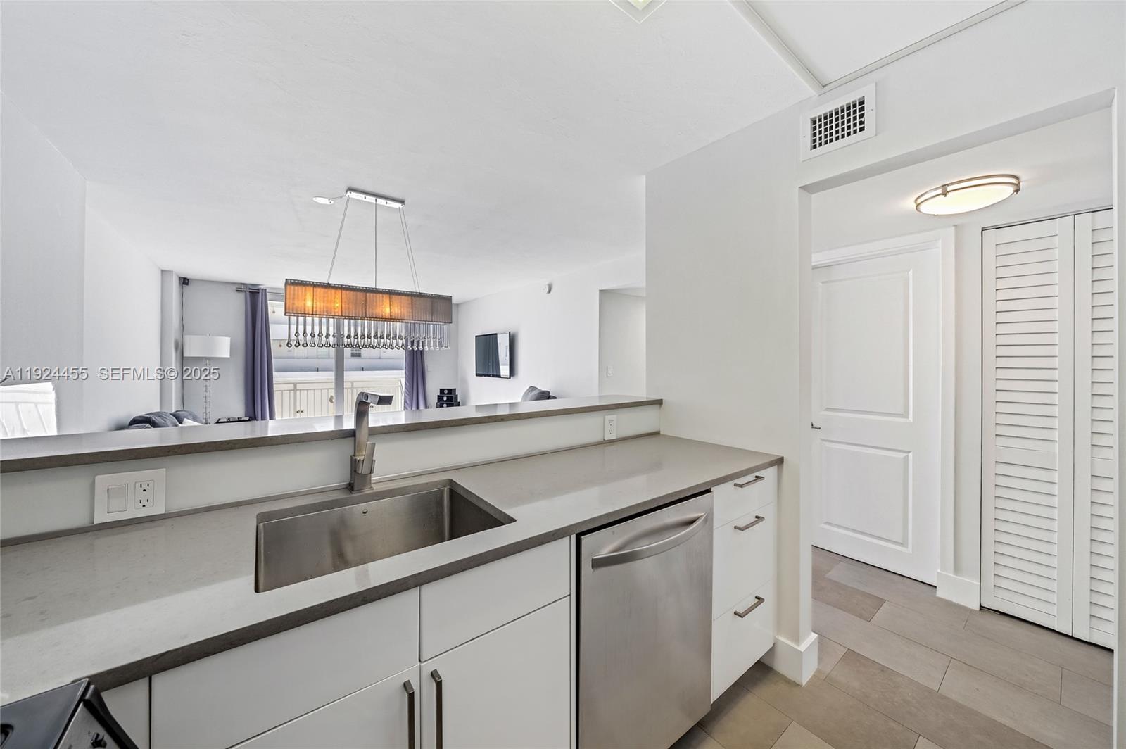 Undisclosed Address Miami Beach, FL 33139