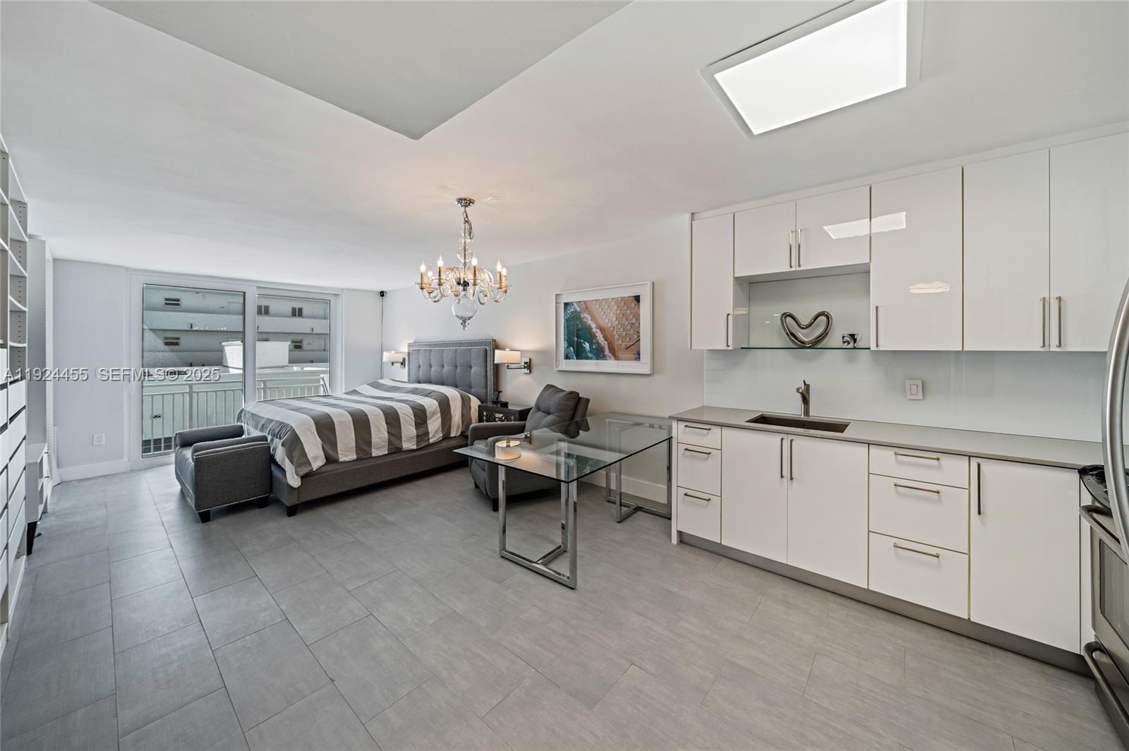 Undisclosed Address Miami Beach, FL 33139