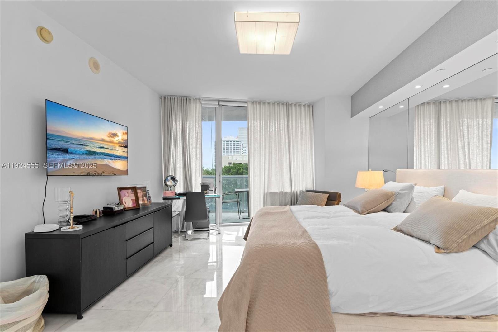 495 Brickell Ave #501 Miami, FL 33131