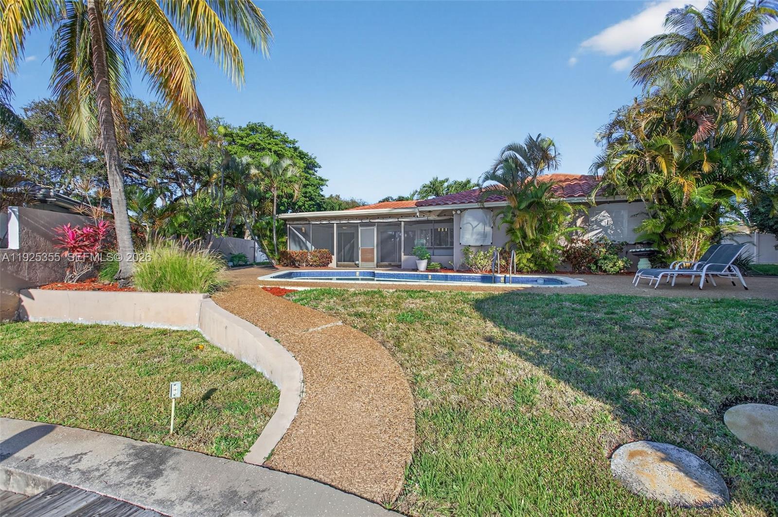 4060 NE 26th Ave Lighthouse Point, FL 33064