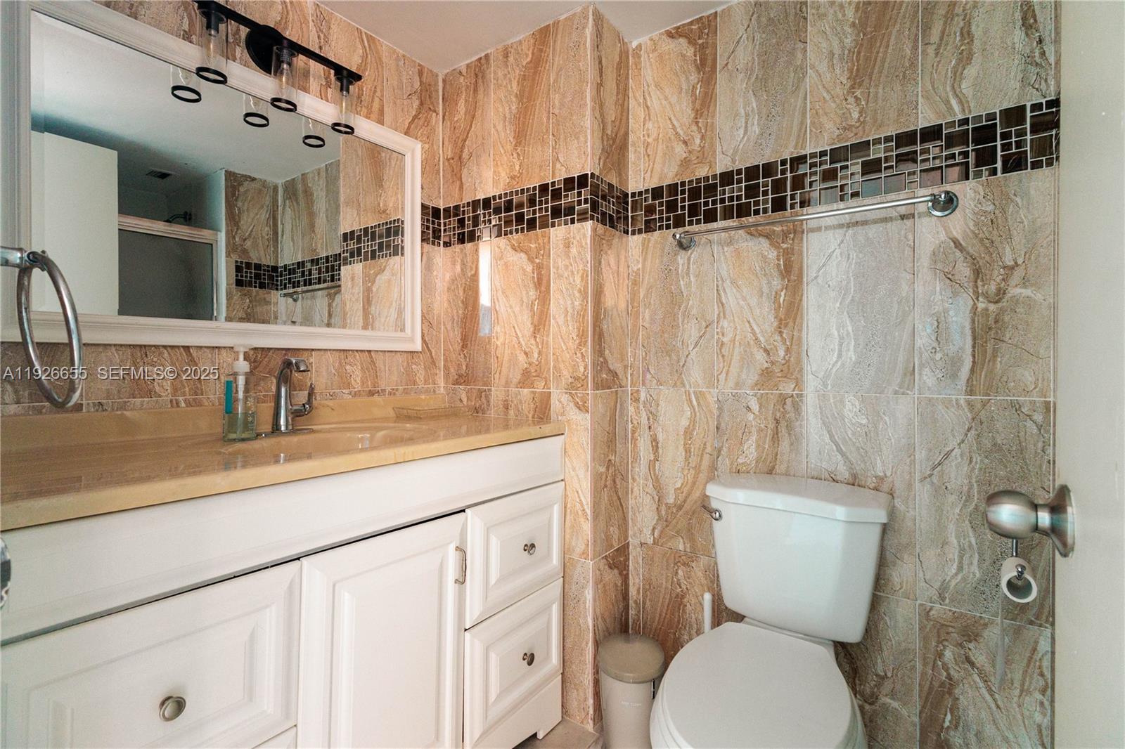 18011 Biscayne Blvd #1501 Aventura, FL 33160