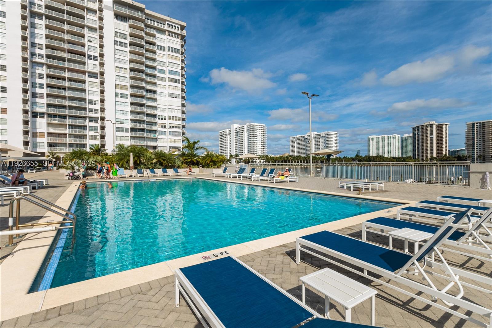 18011 Biscayne Blvd #1501 Aventura, FL 33160