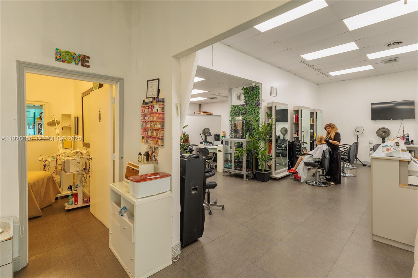 18011 Biscayne Blvd #1501 Aventura, FL 33160