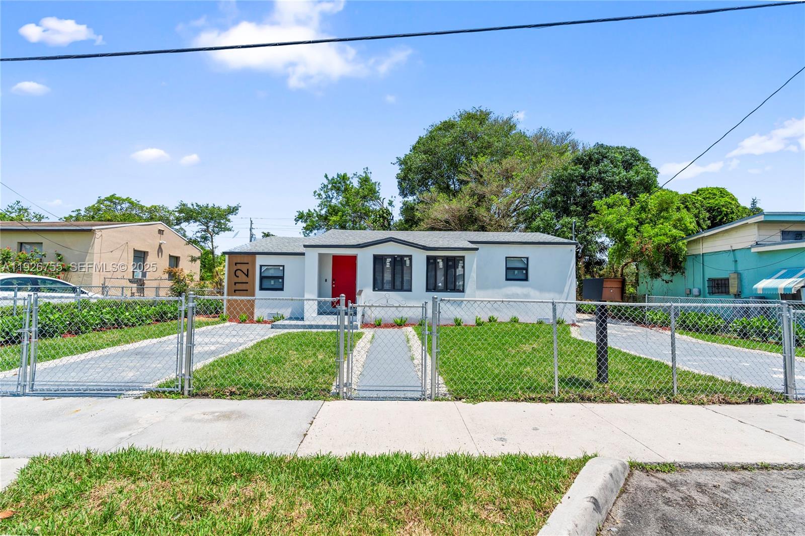 1121 NW 57th St Miami, FL 33127