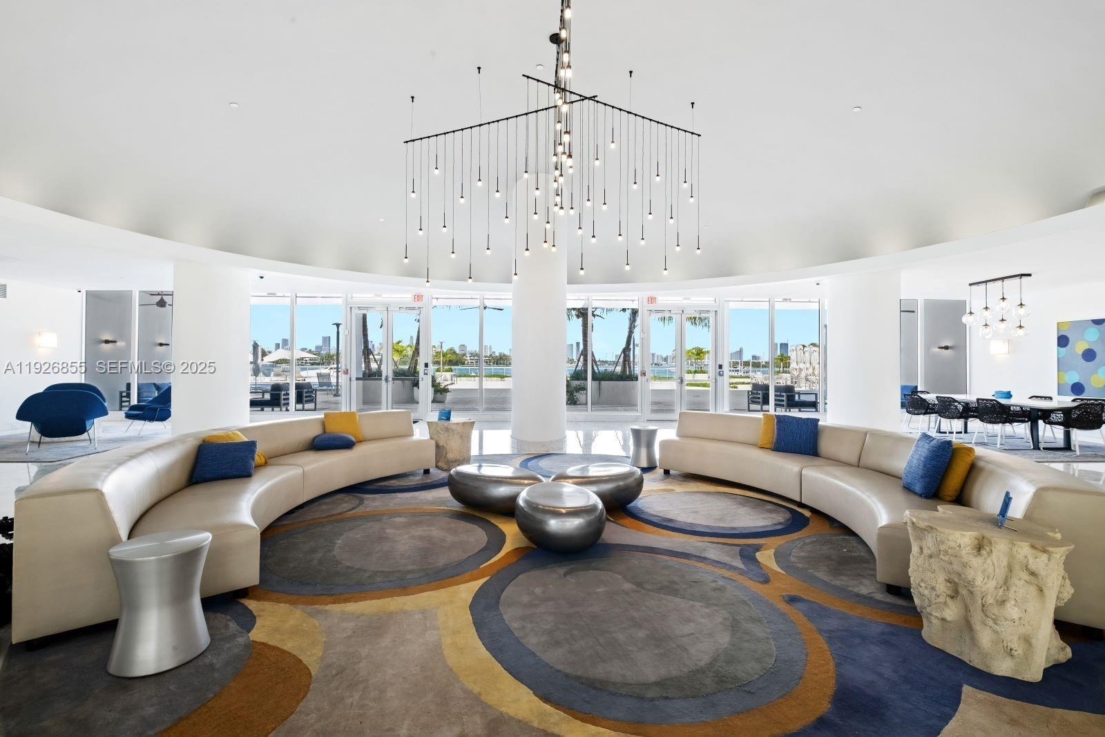 1000 West Ave #1027 Miami Beach, FL 33139