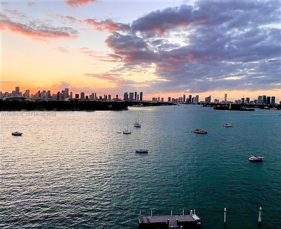 1000 West Ave #1027 Miami Beach, FL 33139