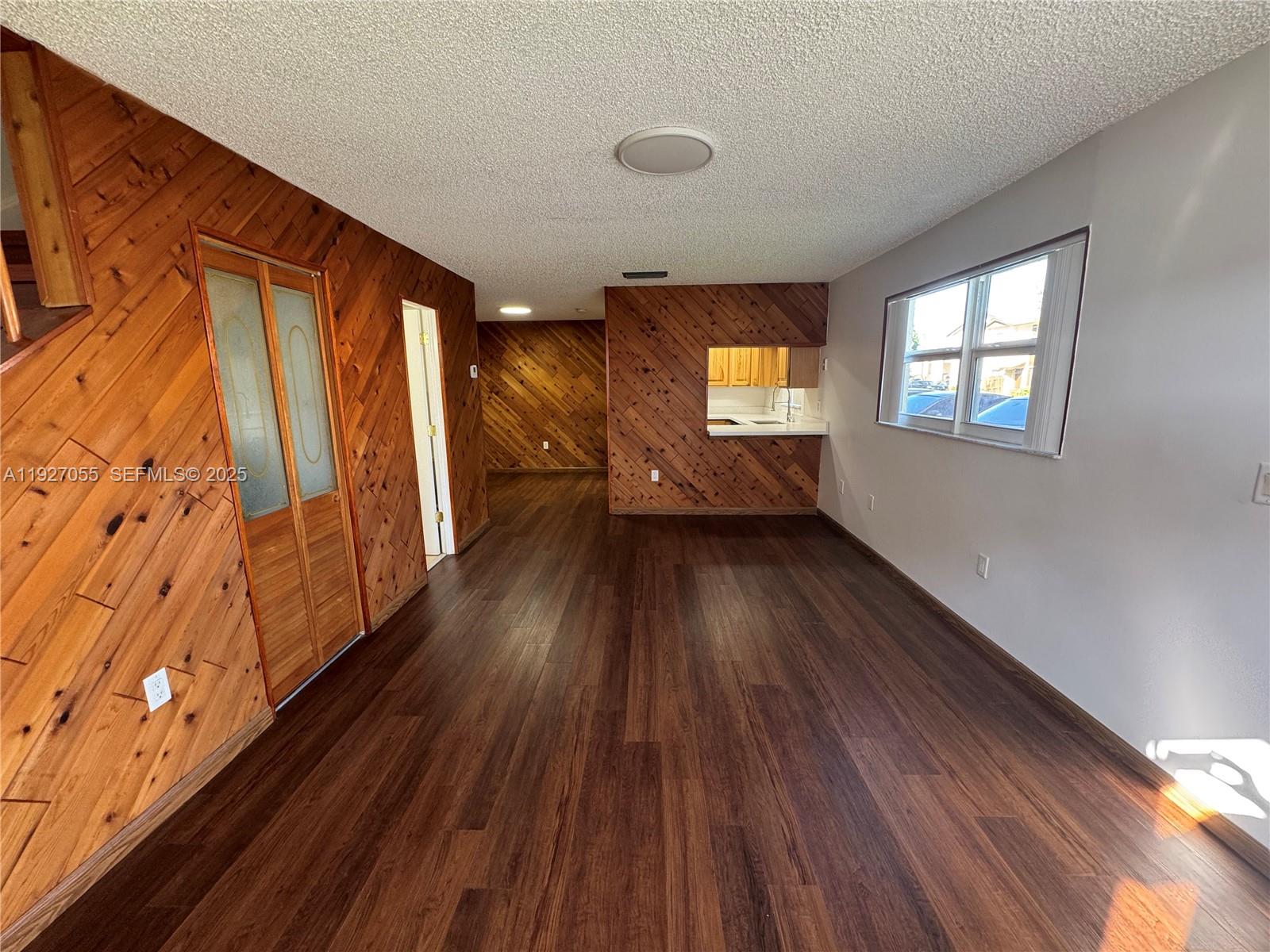 6607 Winfield Blvd #A-48 Margate, FL 33063