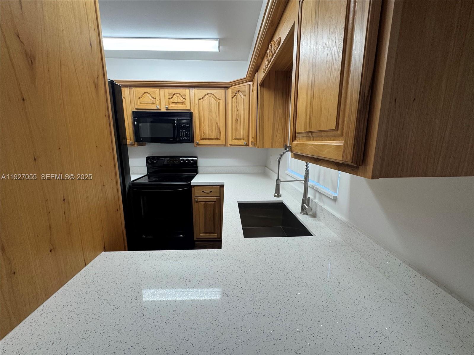 6607 Winfield Blvd #A-48 Margate, FL 33063