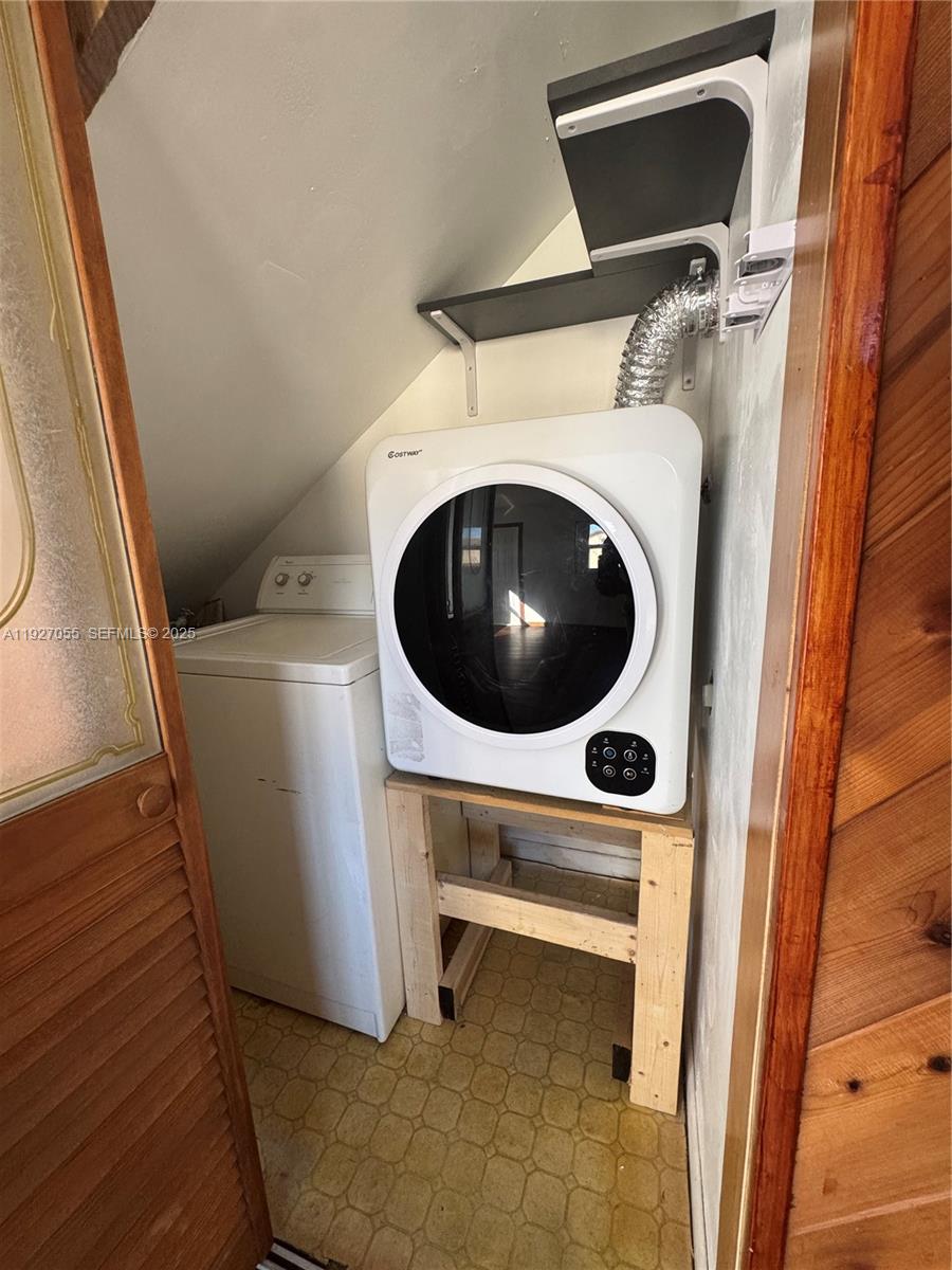 6607 Winfield Blvd #A-48 Margate, FL 33063