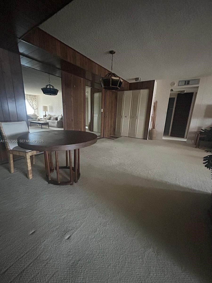 image Winston Towers 2006