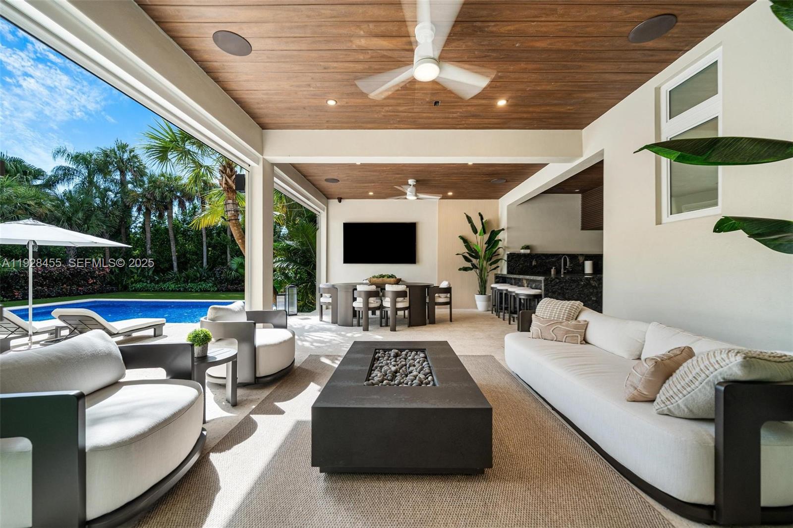 7220 SW 125th St Pinecrest, FL 33156