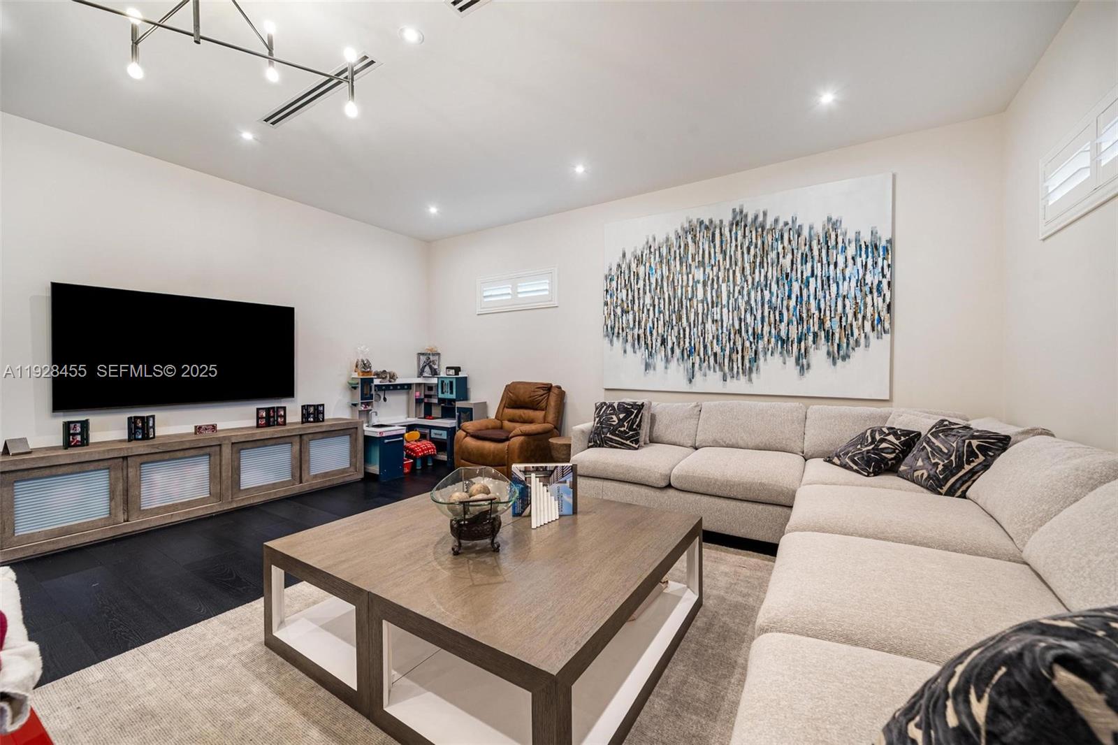 7220 SW 125th St Pinecrest, FL 33156