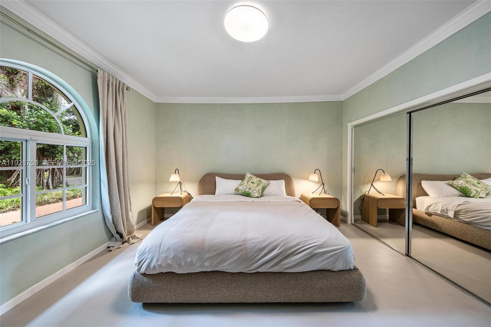 1033 Almeria Ave Coral Gables, FL 33134