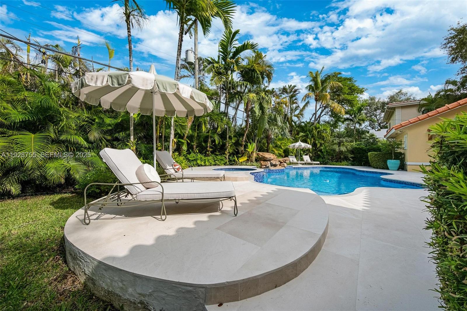 1033 Almeria Ave Coral Gables, FL 33134