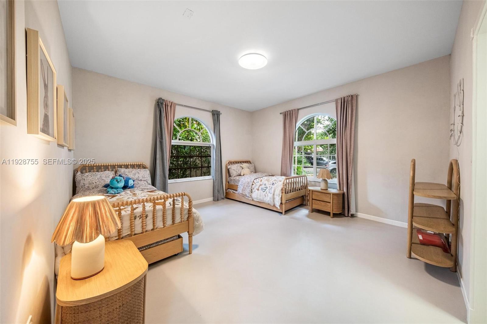 1033 Almeria Ave Coral Gables, FL 33134