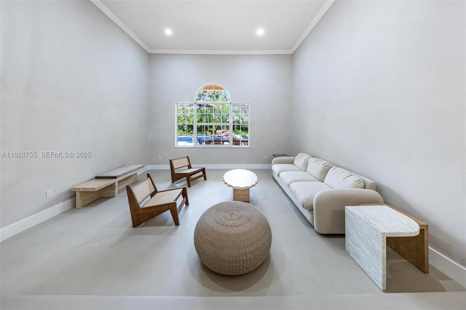 1033 Almeria Ave Coral Gables, FL 33134