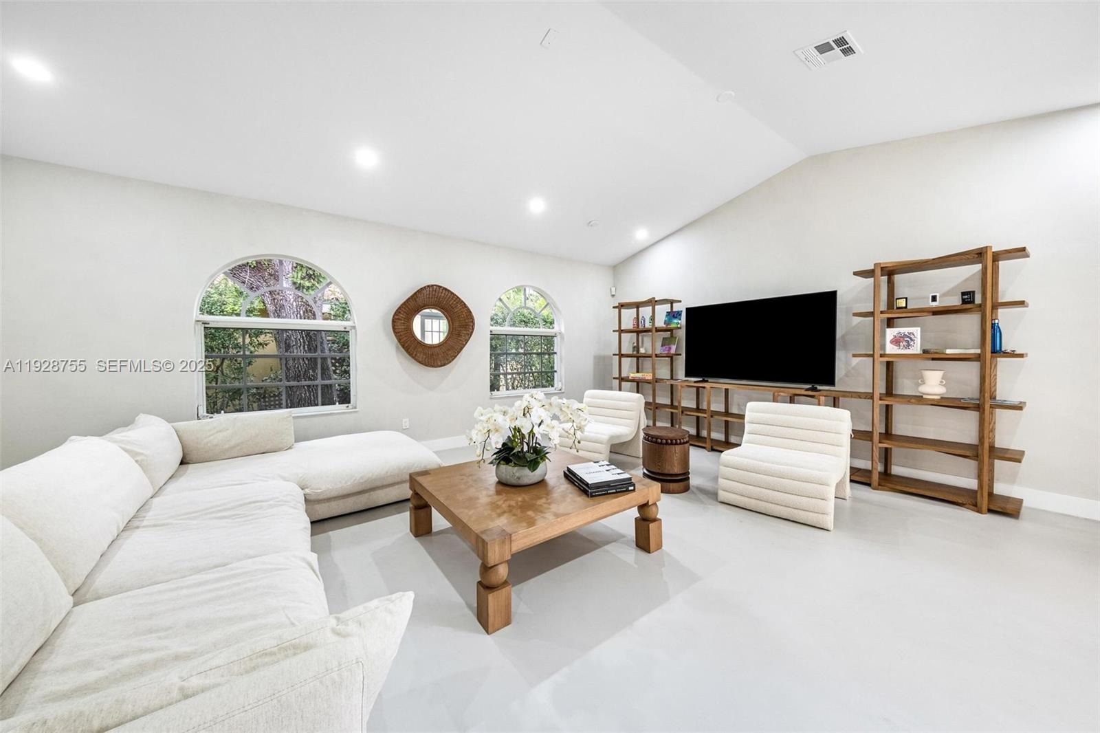 1033 Almeria Ave Coral Gables, FL 33134