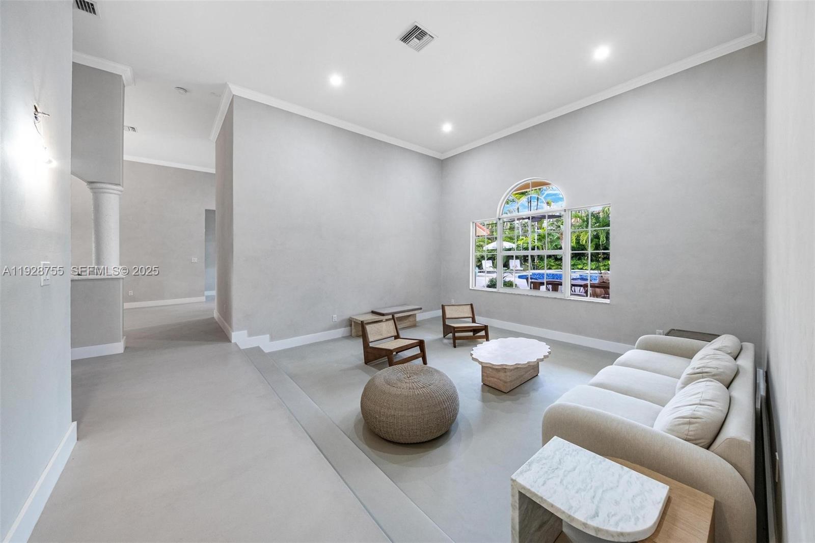 1033 Almeria Ave Coral Gables, FL 33134