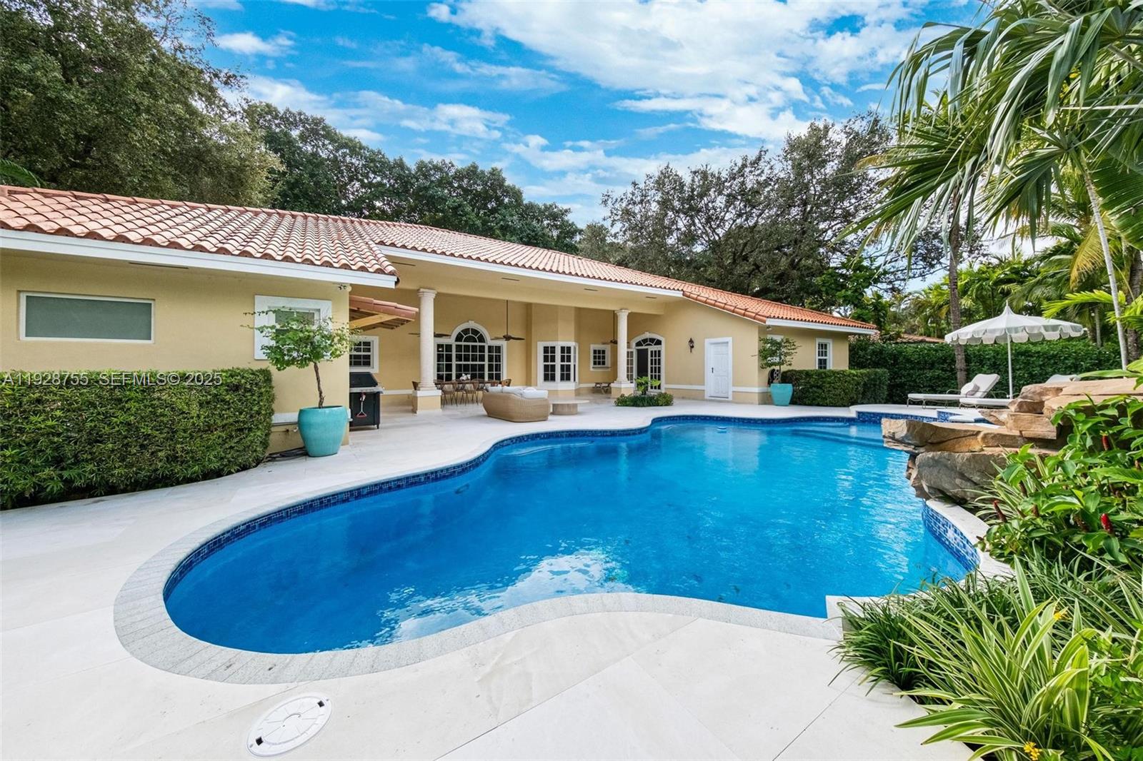 1033 Almeria Ave Coral Gables, FL 33134