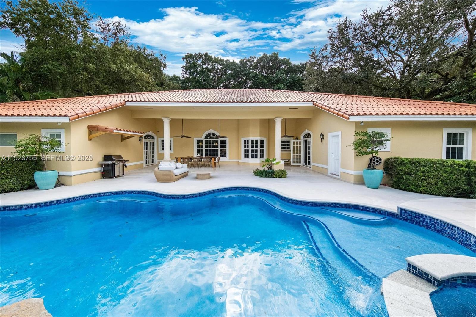 1033 Almeria Ave Coral Gables, FL 33134