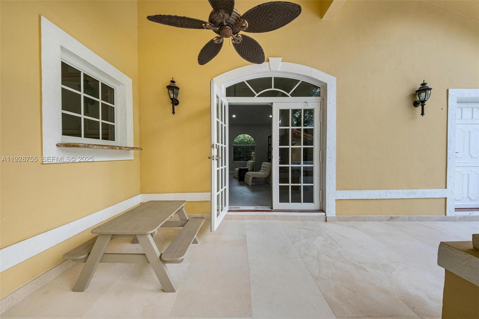 1033 Almeria Ave Coral Gables, FL 33134