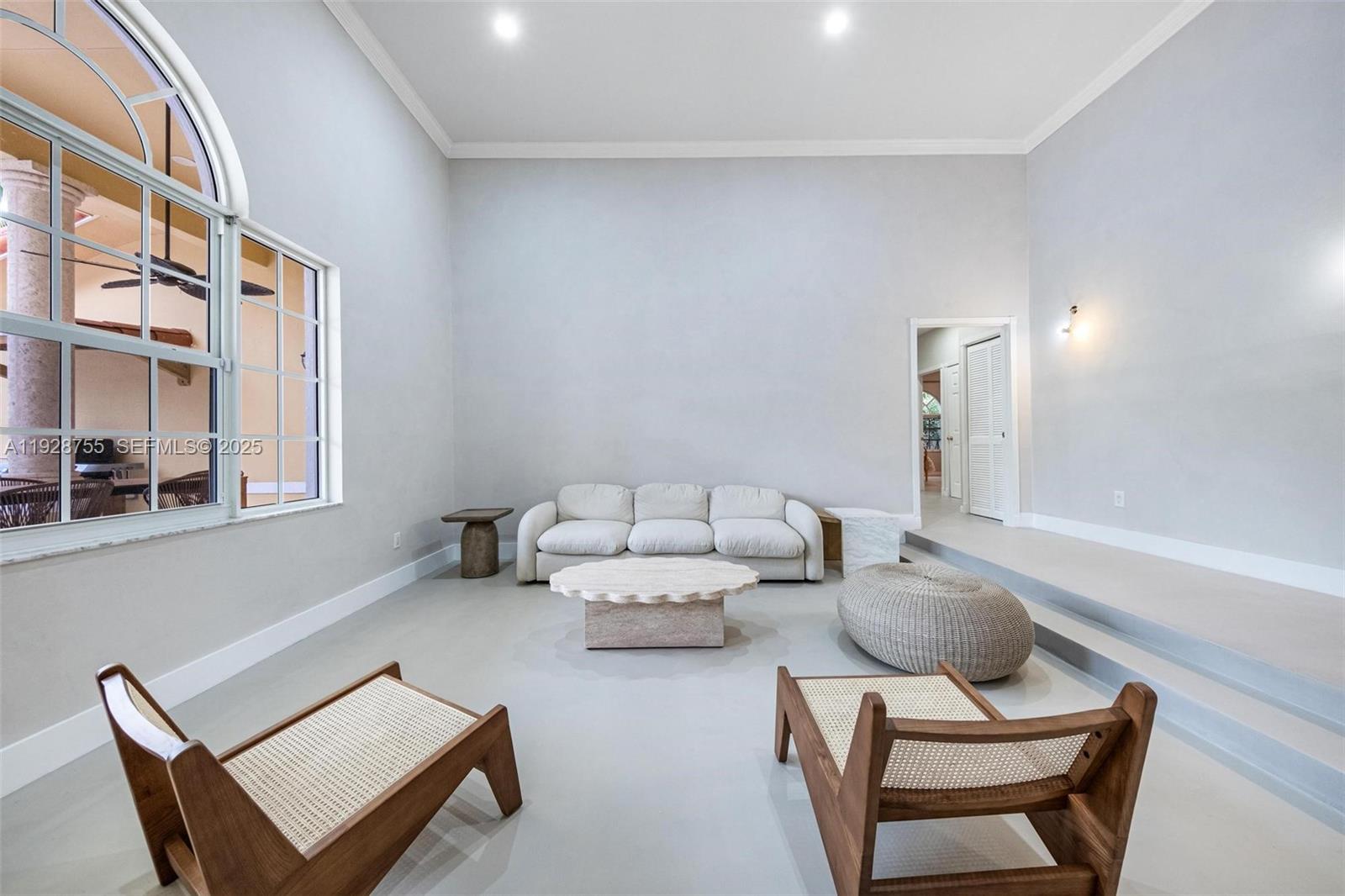 1033 Almeria Ave Coral Gables, FL 33134