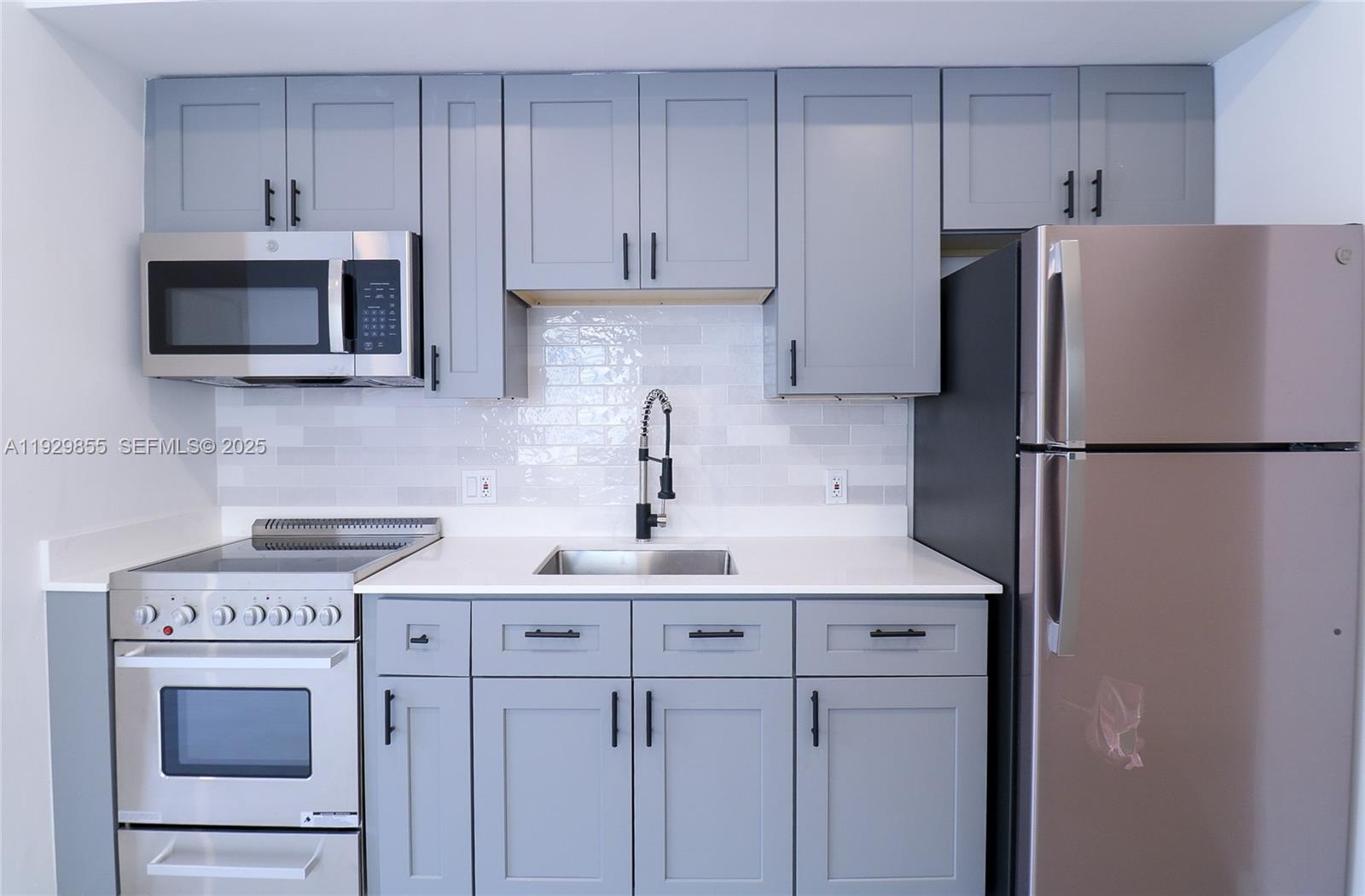 221 SW 11th Ave #1 Miami, FL 33130