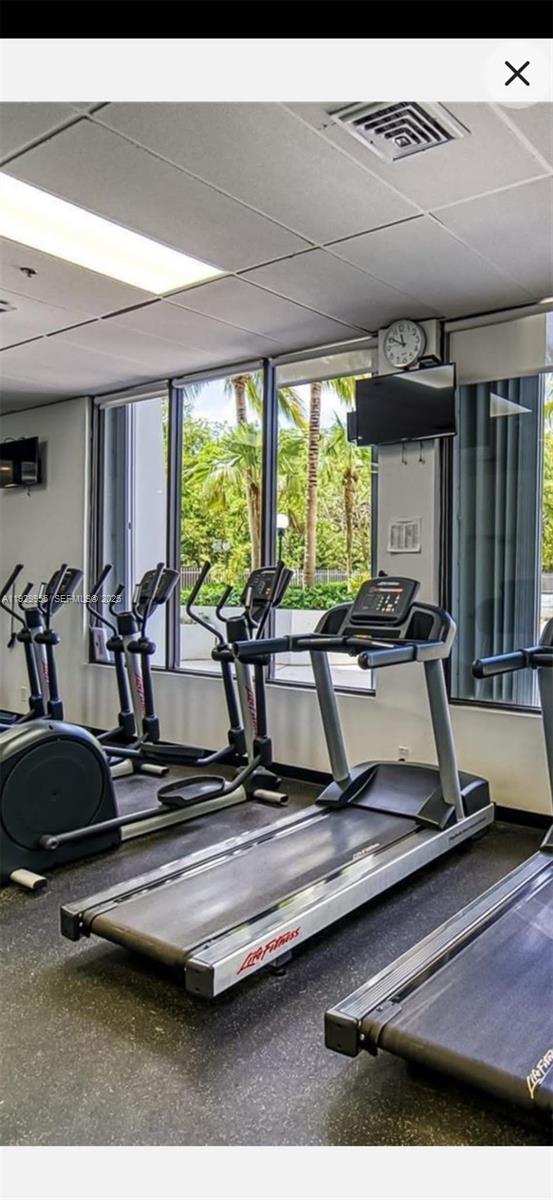 image Arlen House East36