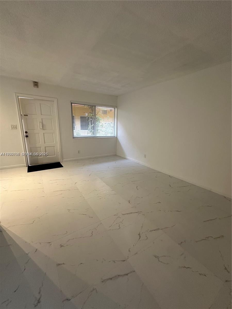 1733 Mayo St #2 Hollywood, FL 33020