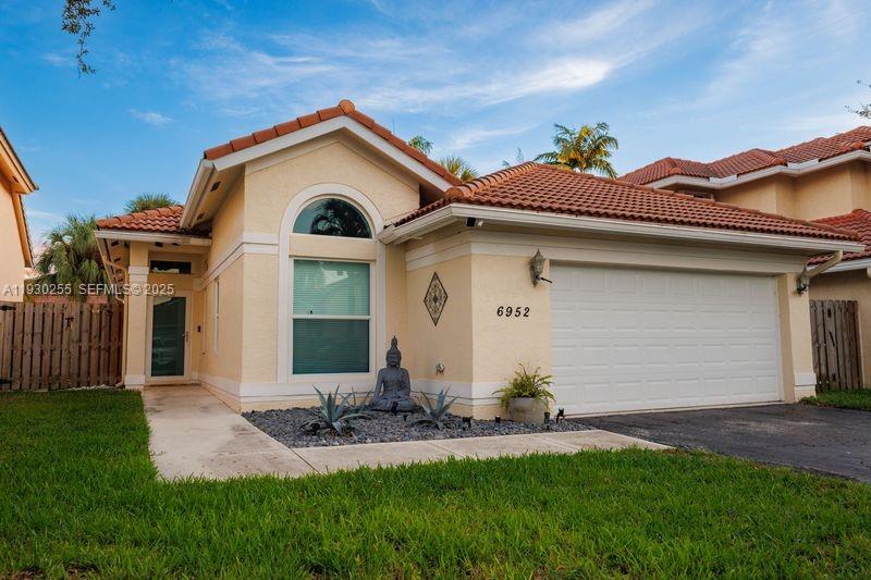 6952 NW 27th Ct Margate, FL 33063