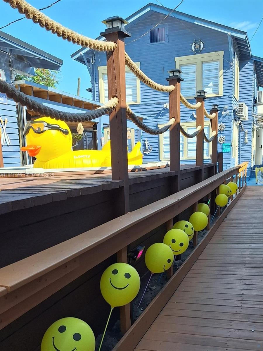 1535 SW 2nd St Miami, FL 33135