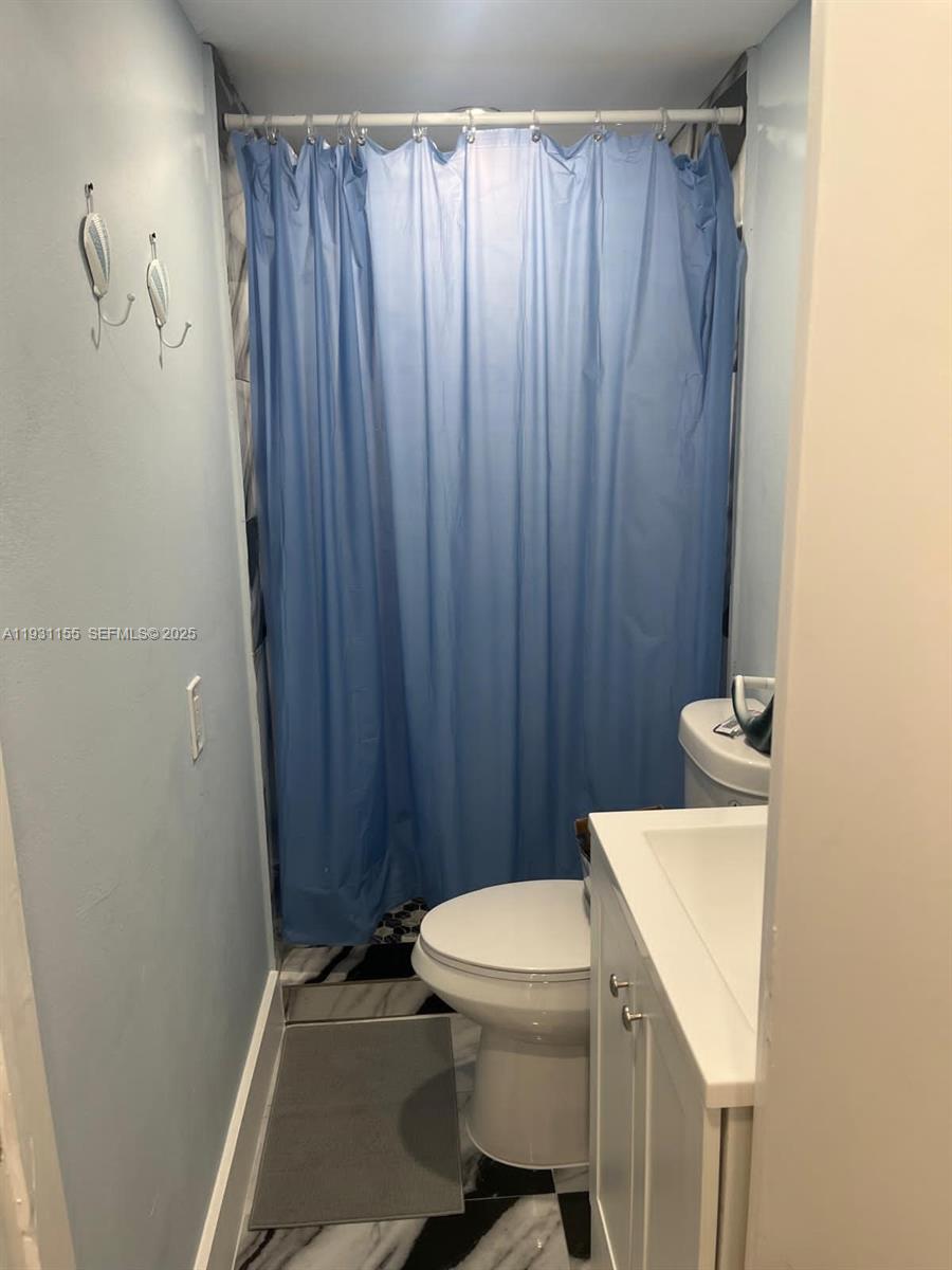 1535 SW 2nd St Miami, FL 33135