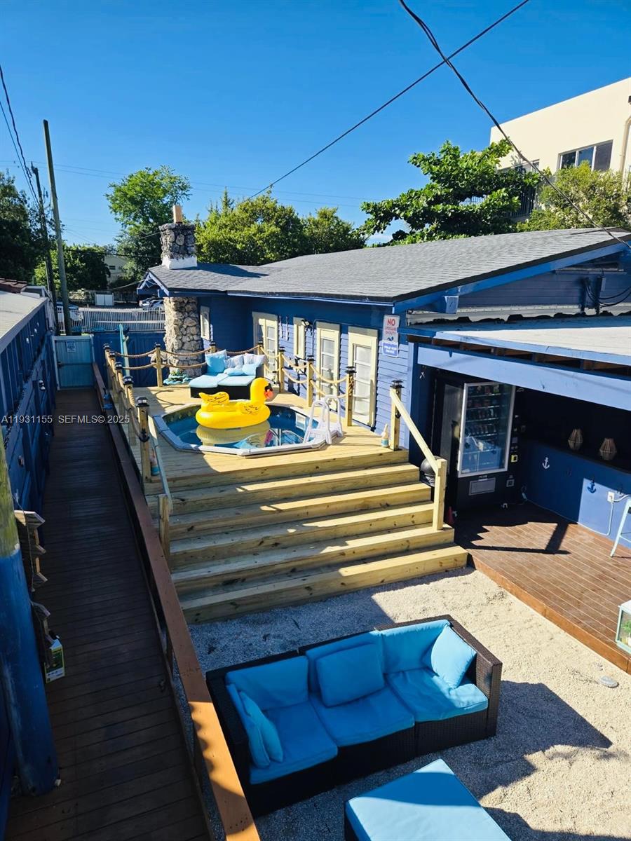 1535 SW 2nd St Miami, FL 33135