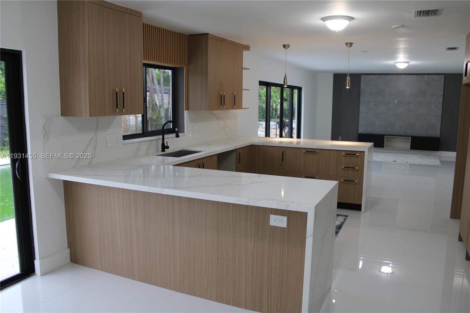 7630 SW 94th Ave Miami, FL 33173