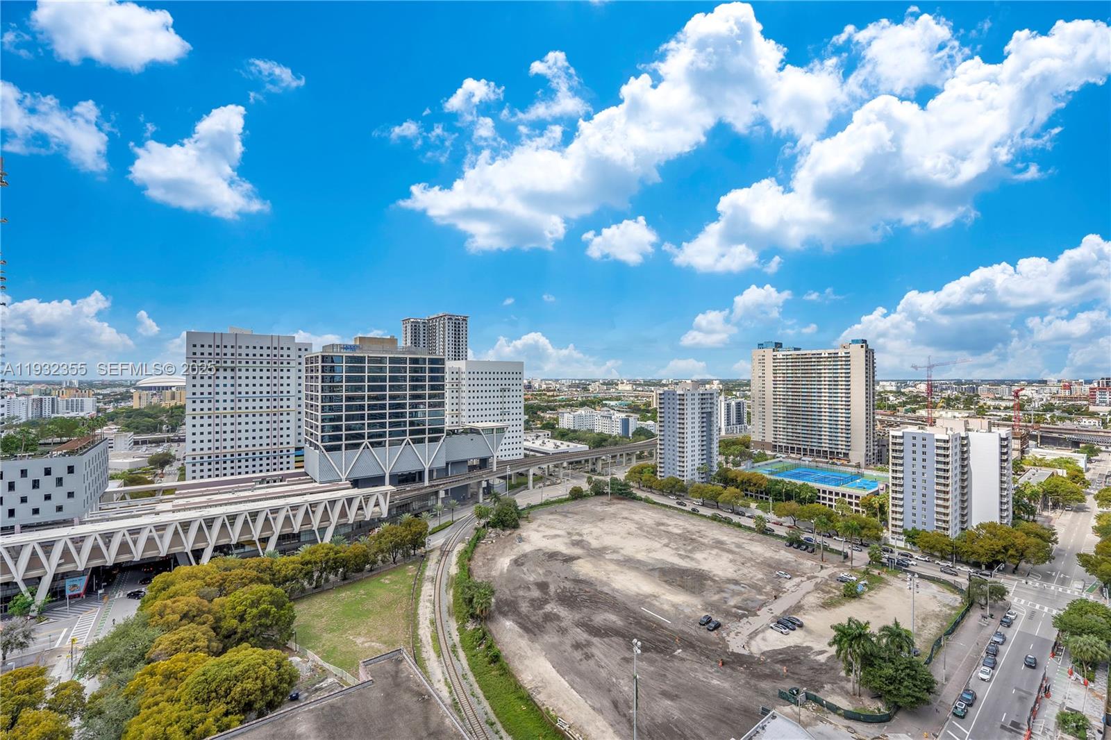 image The Crosby Miami Worldcenter43
