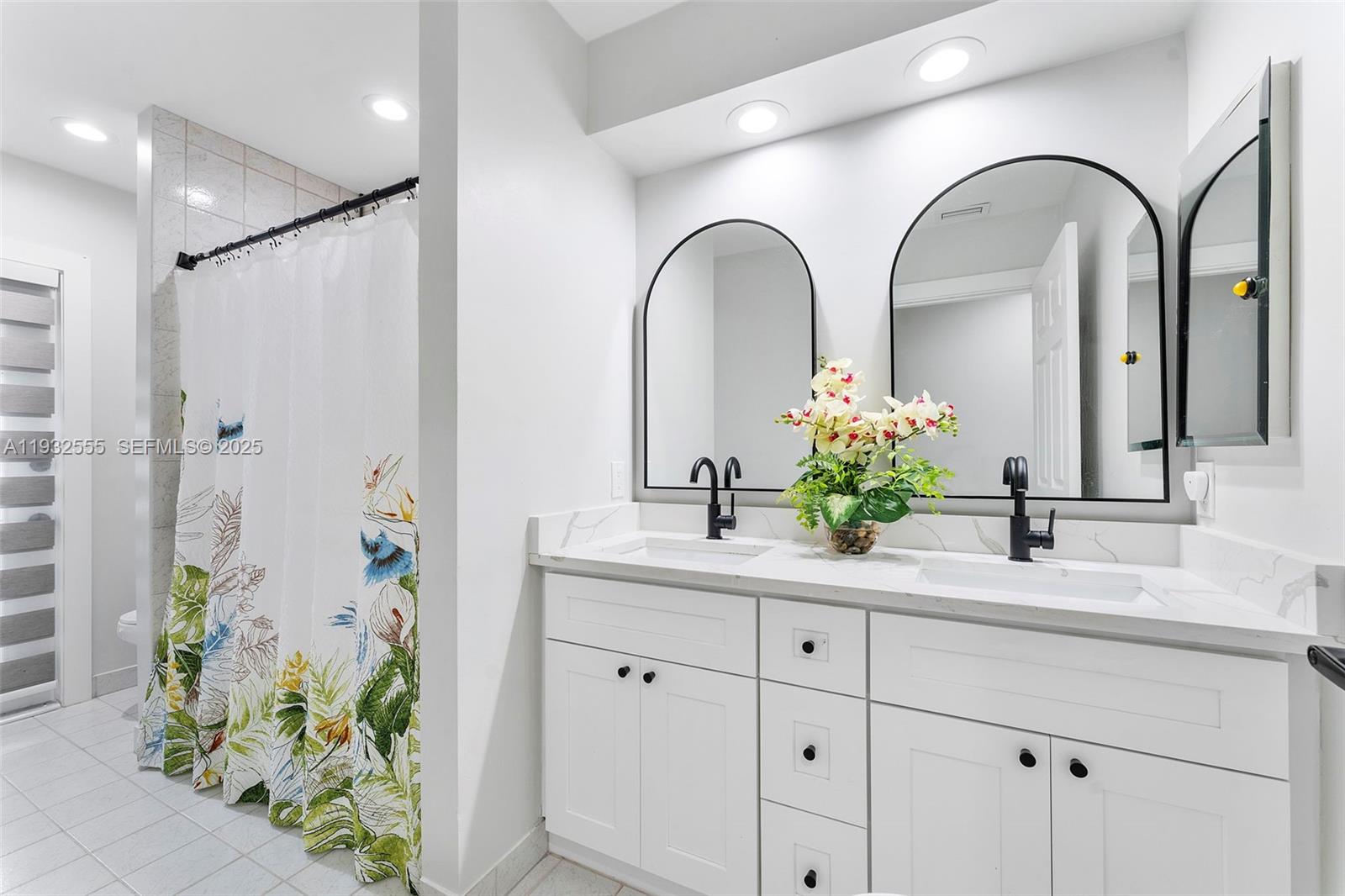 550 NW 110th Ave Plantation, FL 33324