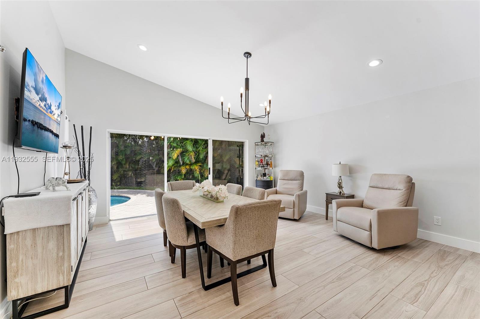 550 NW 110th Ave Plantation, FL 33324