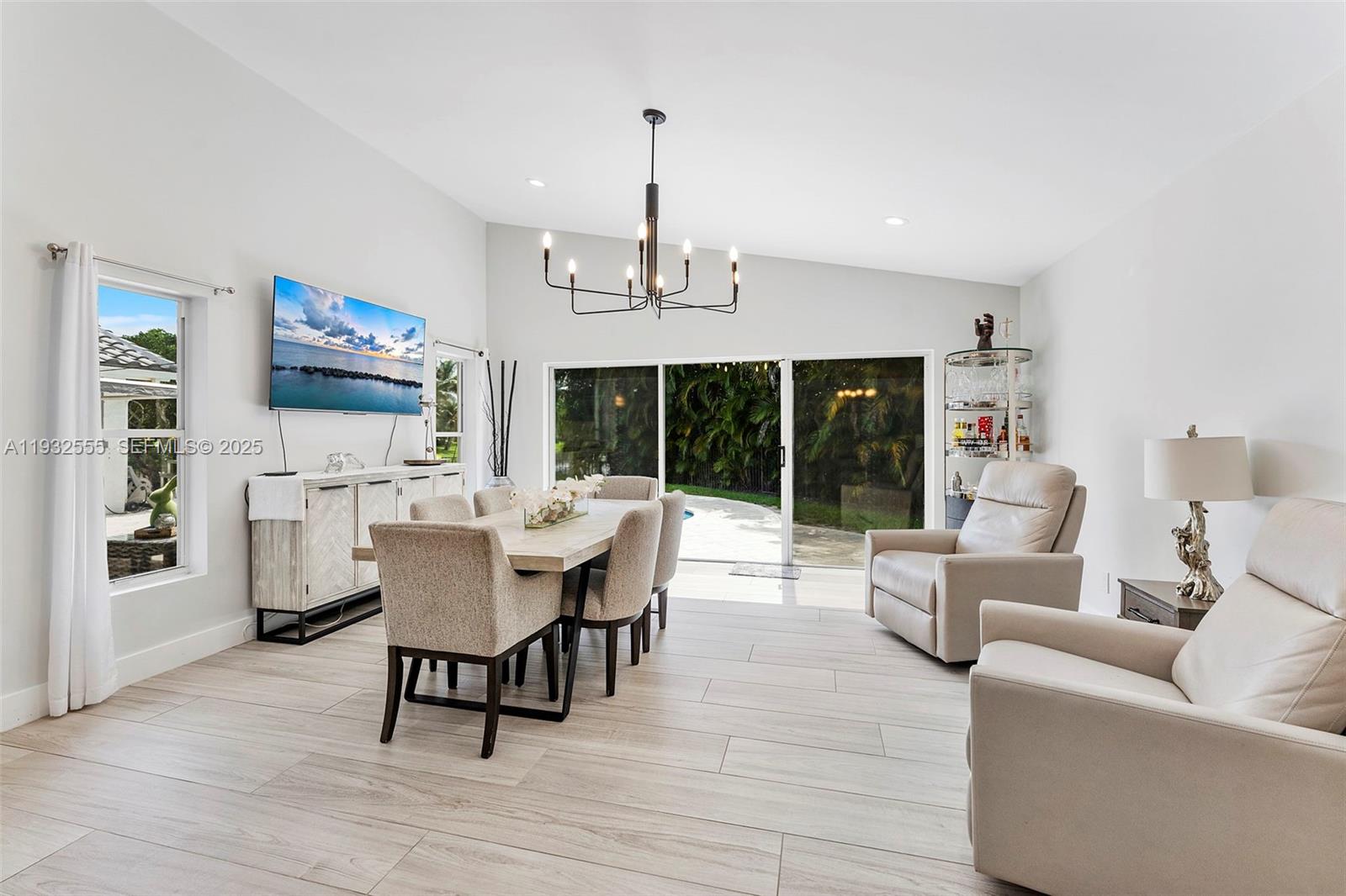 550 NW 110th Ave Plantation, FL 33324