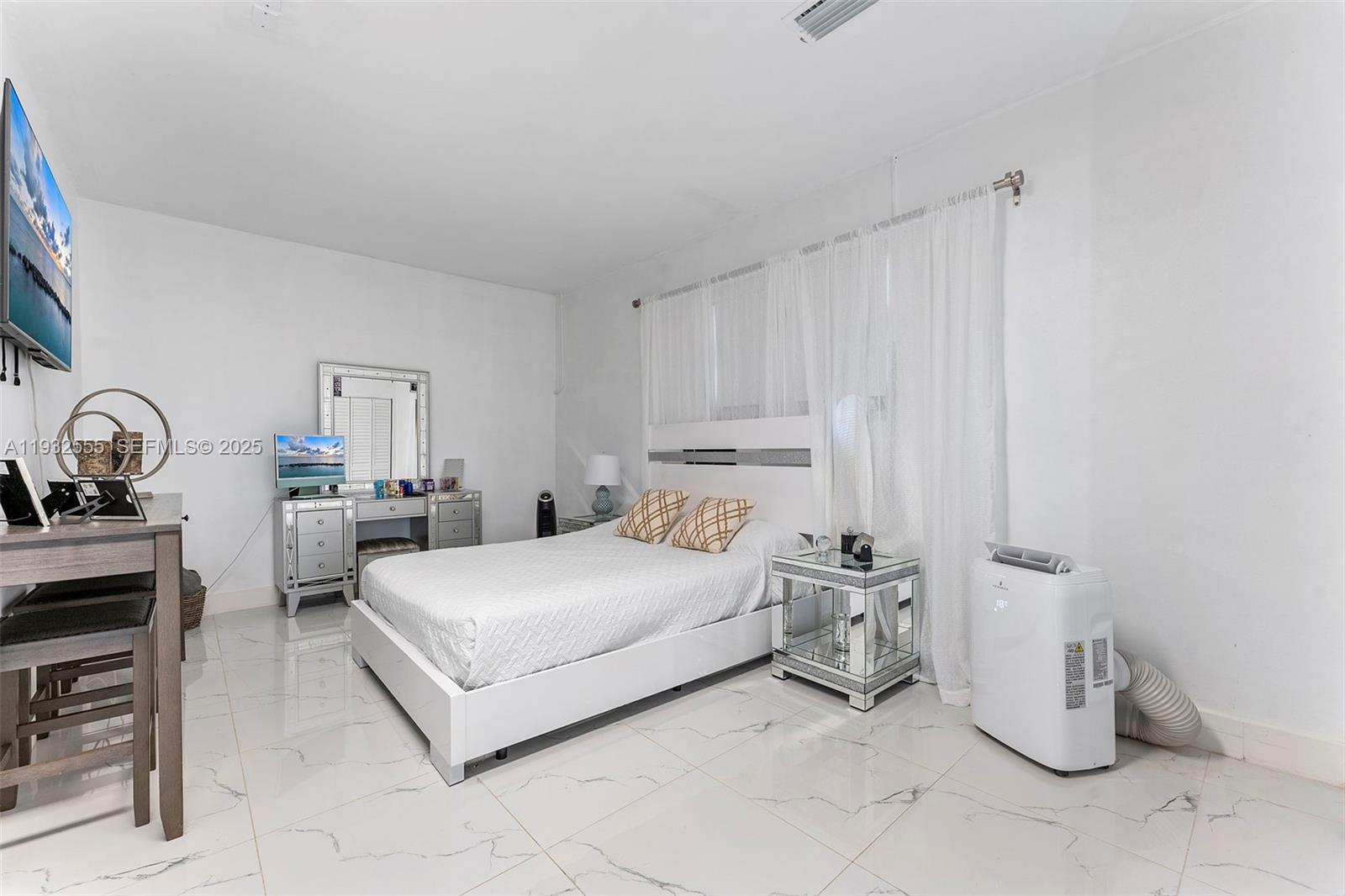 550 NW 110th Ave Plantation, FL 33324