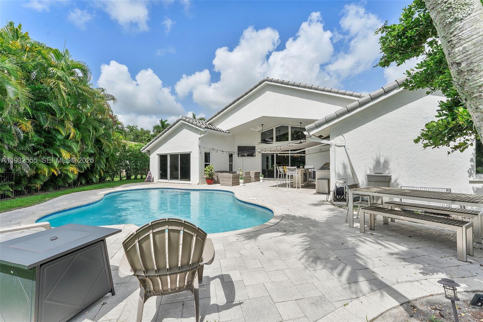 550 NW 110th Ave Plantation, FL 33324